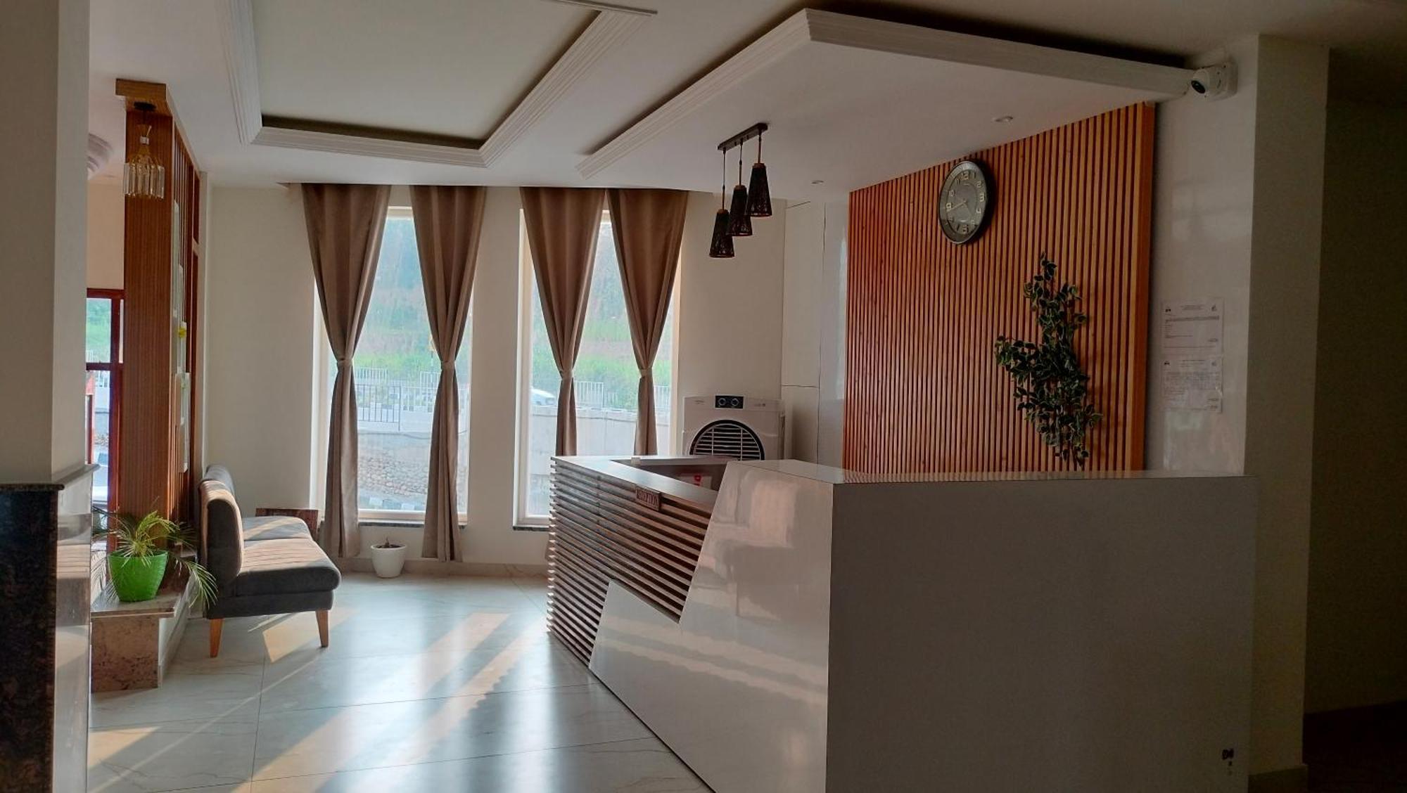Govind Sagar View Hotel & Restaurant Bilaspur  Dış mekan fotoğraf