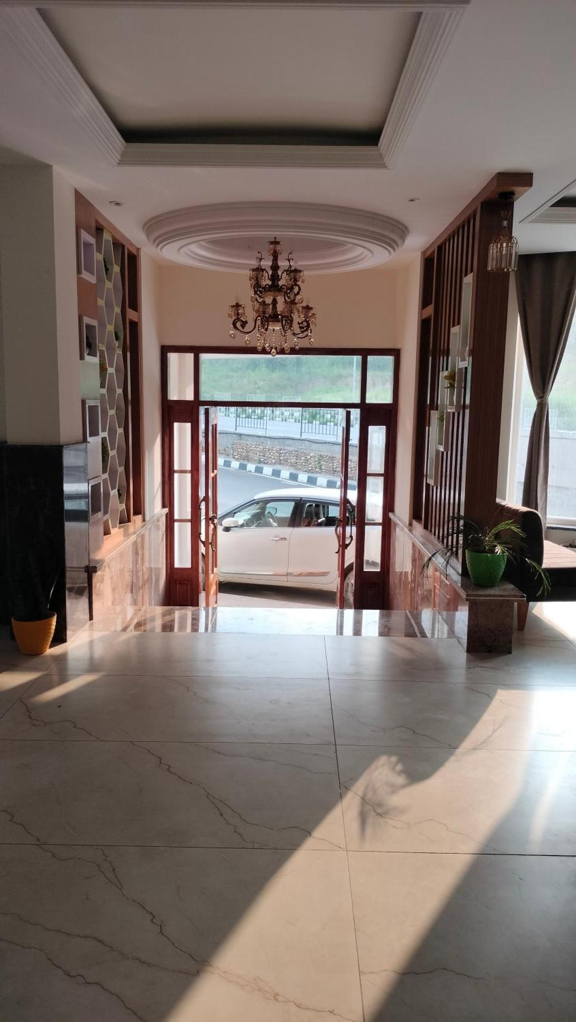 Govind Sagar View Hotel & Restaurant Bilaspur  Dış mekan fotoğraf