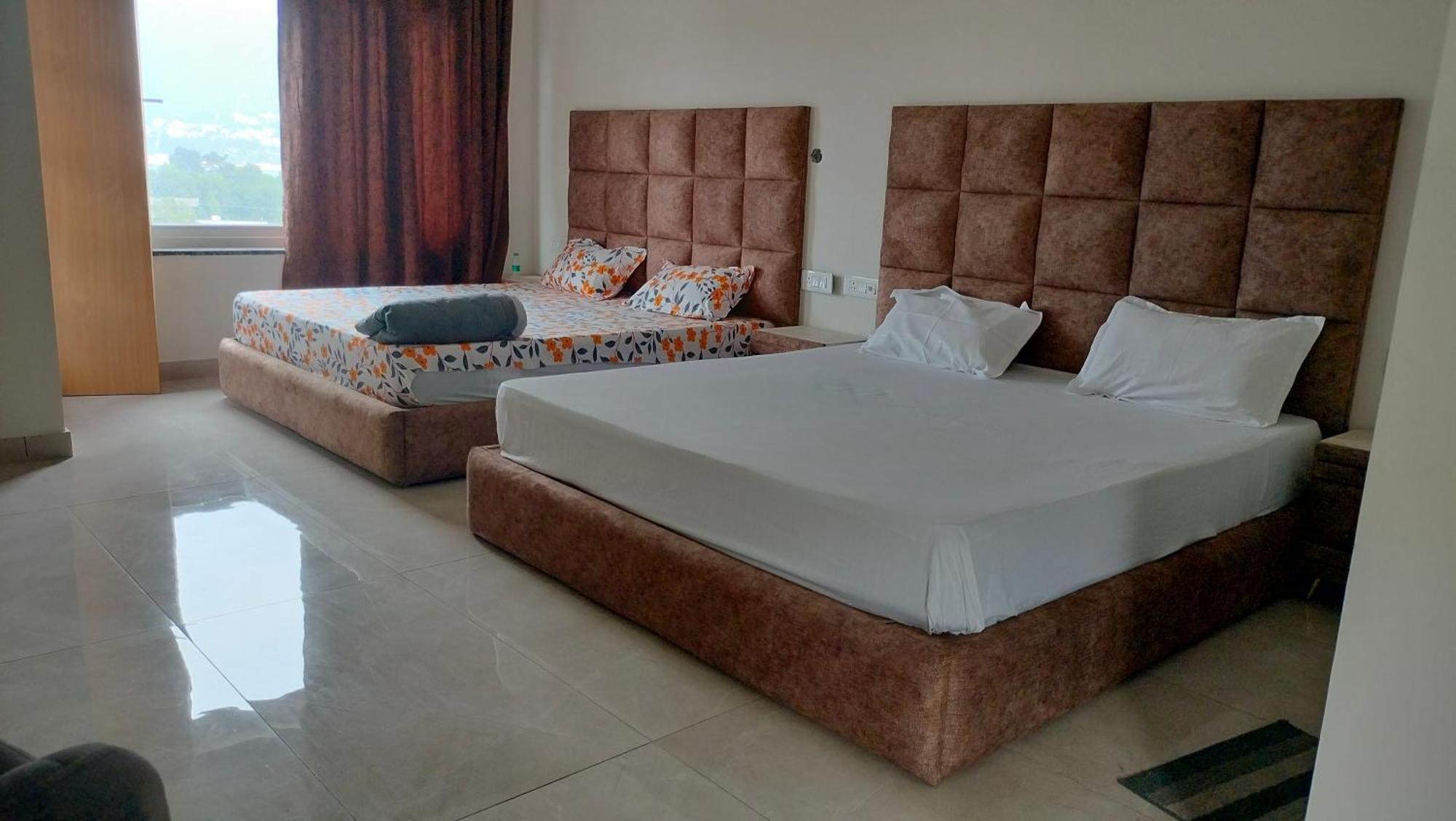 Govind Sagar View Hotel & Restaurant Bilaspur  Dış mekan fotoğraf